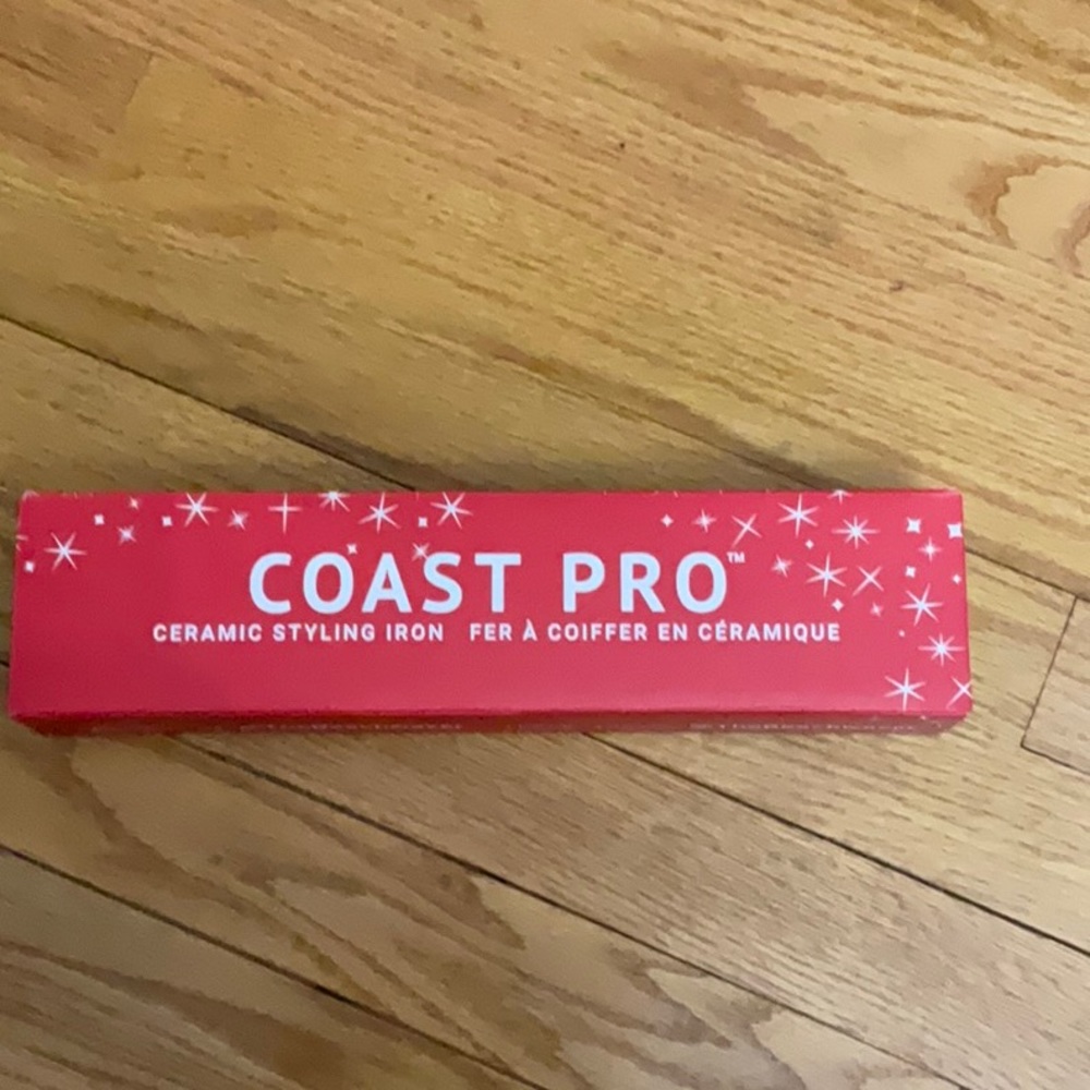 The Beachwaver Red Glitter Coast Pro Ceramic Flat Iron